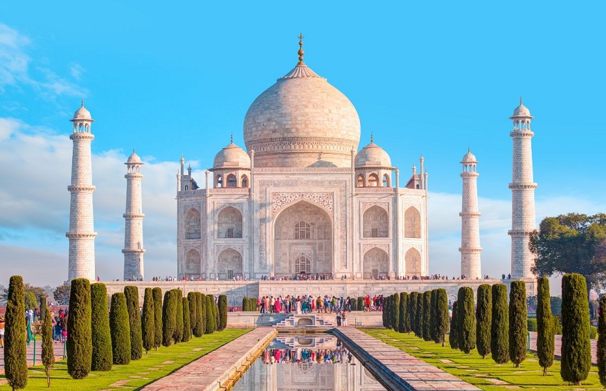 Visiting the Taj Mahal with children | Mytravelblognews.com