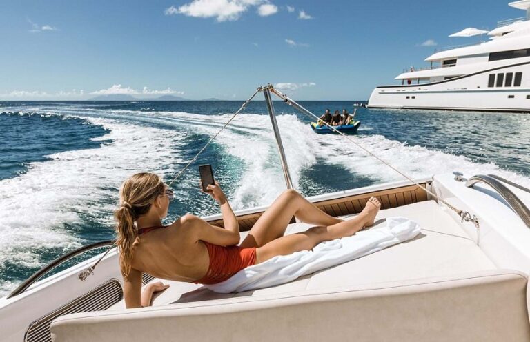luxury yacht for your vacation